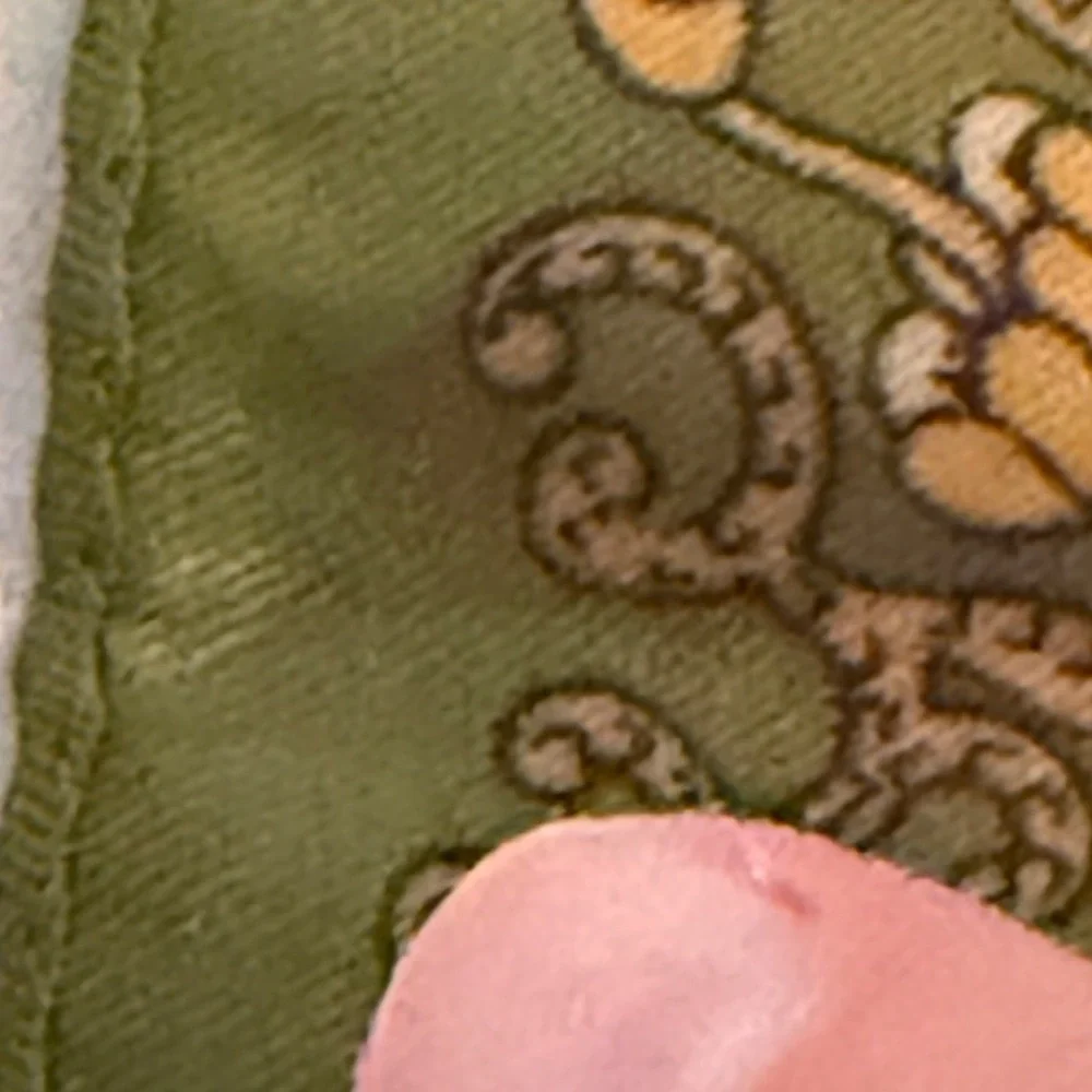 Vintage Ornate Medallion Floral Scarf Womens Green Gold Sophisticated‎ Classic